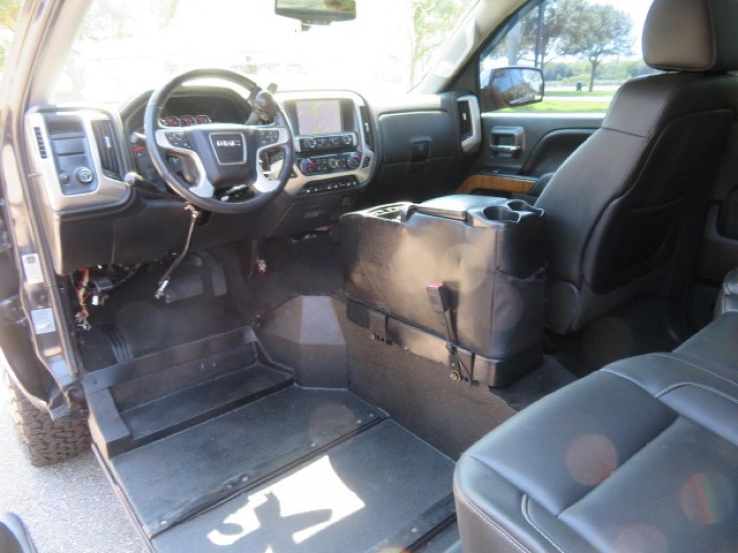 2014 /Black GMC Sierra 1500 SLT Crew Cab 2WD (3GTP1VEC2EG) with an 5.3L V8 OHV 16V engine, 6-Speed Automatic transmission, located at 4301 Oak Circle #19, Boca Raton, FL, 33431, (954) 561-2499, 26.388861, -80.084038 - Photo#70